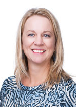 portrait: Launi Skinner