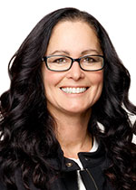 portrait: Shelley Besse